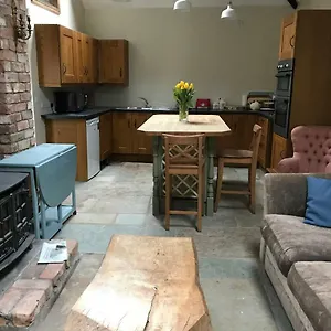 Tracey's Holiday home