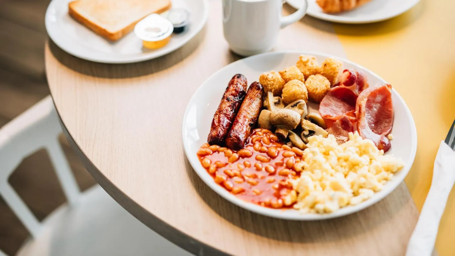 Hampton By Hilton Belfast City Centre Hotel